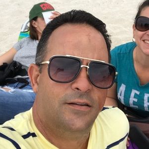 Meet your Posher, Alexeis